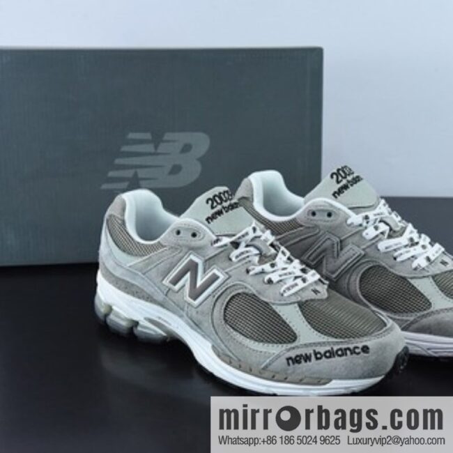 New Balance ML2002 Series Vintage Daddy Style Unisex Casual Shoes Couple Versatile Jogging Shoes Sports Men\'s Shoes Women\'s Shoes ML2002RV