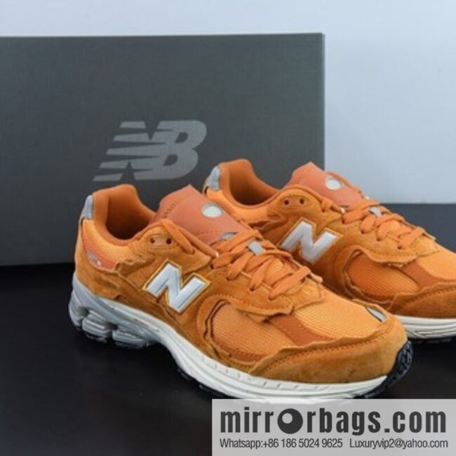 New Balance ML2002 Series Vintage Daddy Style Unisex Casual Shoes Couple Versatile Jogging Shoes Sports Men\'s Shoes Women\'s Shoes M2002RDE