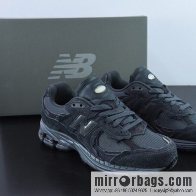 New Balance ML2002 Series Vintage Daddy Style Unisex Casual Shoes Couple Versatile Jogging Shoes Sports Men\'s Shoes Women\'s Shoes M2002RDB