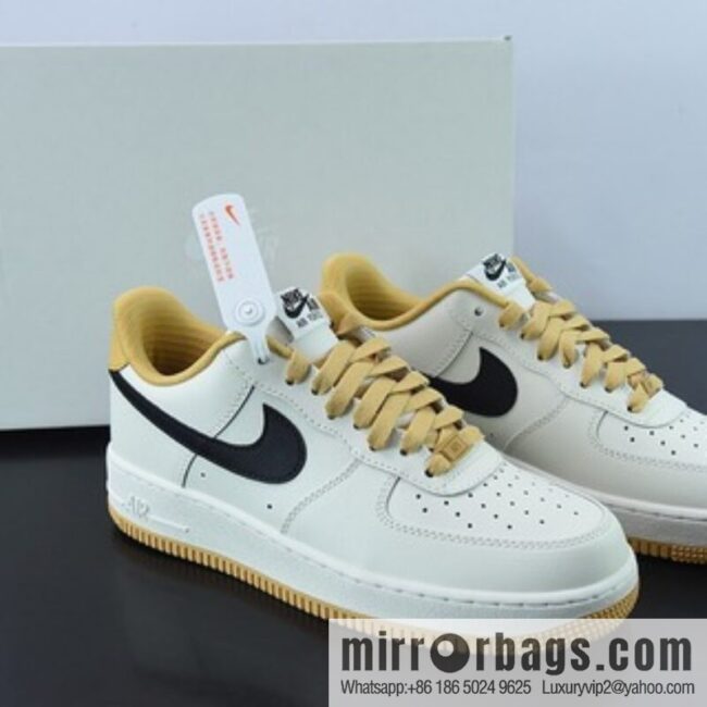 NK By You Air Force 1 \'07 Low Retro SP Air Force One Low Top Classic Versatile Casual Sports Shoes \"leather (fabric) beige turmeric black hook\" FD9063-101
