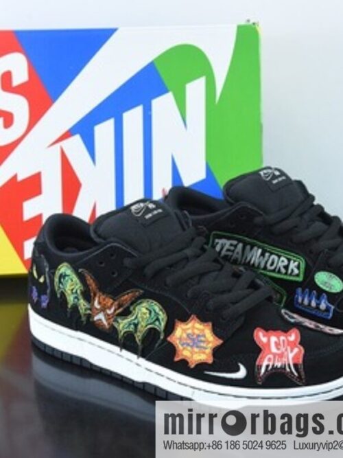 o_1gf30ruo3h071hinhrd16t81fv044-800x800r0thtl3xghg57999_20250719002050.jpg Neckface x Nike SB Dunk Low \"Halloween\" Slam Dunk Collection Low Top Casual Sports Skateboard Shoes \"Black Color Nightmare Patch\" DQ4488-001