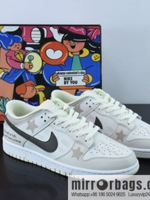 o_1gf5iebuf1vqrn8l1f5ofspb689p-800x8002lh5h1hwt5g57900_20250719001956.jpg NK Dunk SB Low custom color scheme Video game pixel By You exclusive custom personalized shoes, item number: DD8052-116