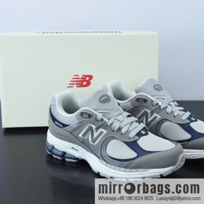 Thisisneverthat x New Balance 2002R Vintage sneakers M2002RTH
