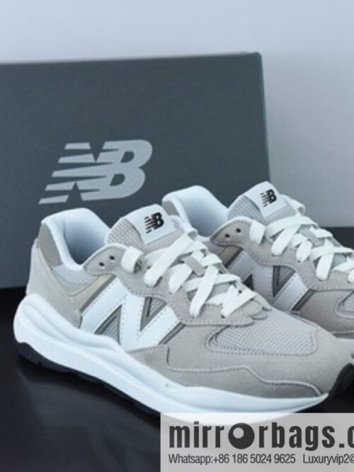 o_1gffq46peqmf13fq98510in10hft-800x8004kspc45zbyd55952_20250718235413.jpg New Balance NB5740 Series Vintage Casual Jogging Shoes M5740CA