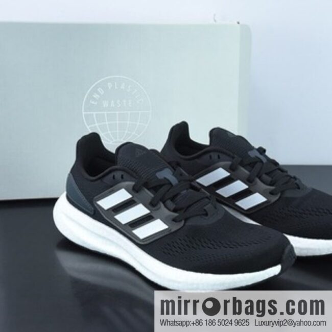AD Pureb Boost hd Wnte U MEN new color scheme UB8.0 black and white Unisex sneakers of the same style item number: GZ5174