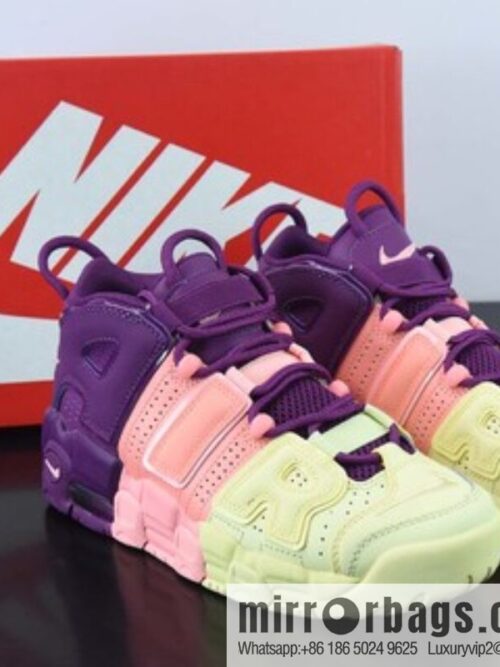 o_1ggc7kgcv1lvs5821cs7161rajt1t-800x800cyzc3cveqbl52990_20250718232008.jpg Nike Air More Uptempo (GS) Violet Unisex sneakers of the same style item number: AV8237-800
