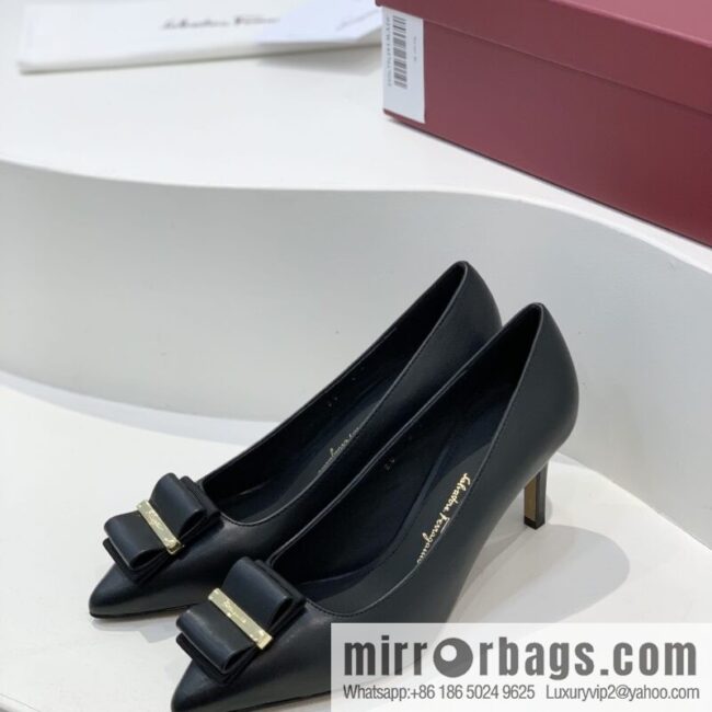 Salvatore Ferragamo ✔️ New! Ferragamo Double Bow Point High Heels Shoes