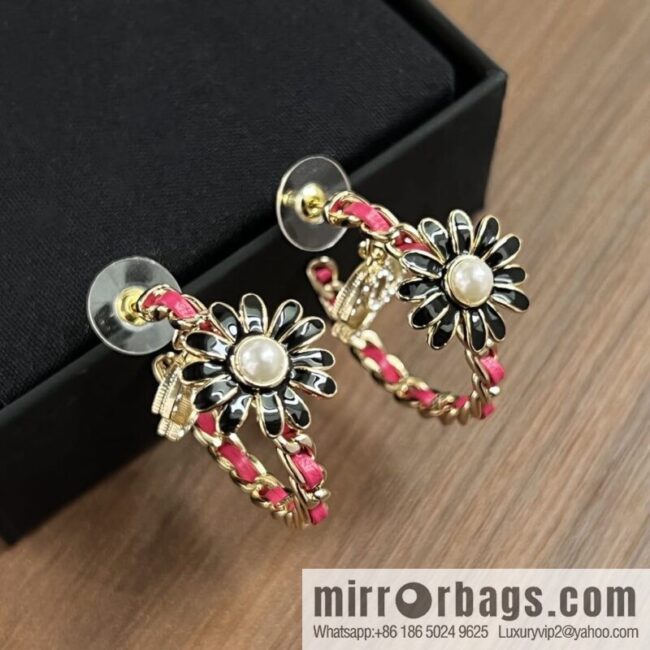 New ☑️ Chanel double c semi-round red leather rope stud earrings