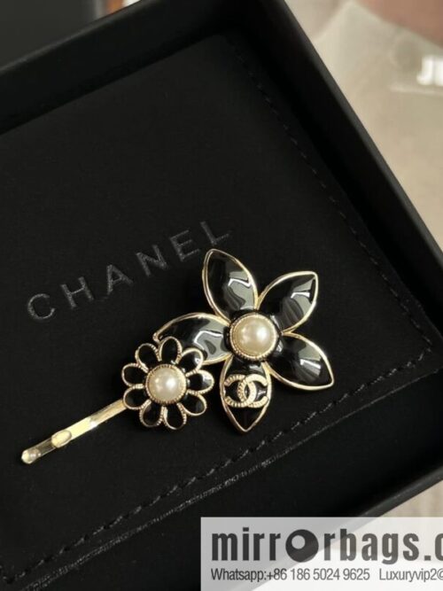 New ☑️ Chanel double c black flower hairpin hairpin