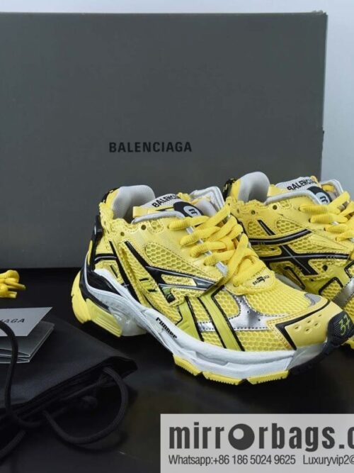 wsxc1669121459653_4-800x800tvprzbzexvp48222_20250718035641.jpg Balenciaga BALENCIAGA Runner 7.0 Sneaker \"Green/White/Black\" Jogging Collection Low Top Vintage Wild Running Trend Grandma Style Versatile Casual Sports Jogging Shoes