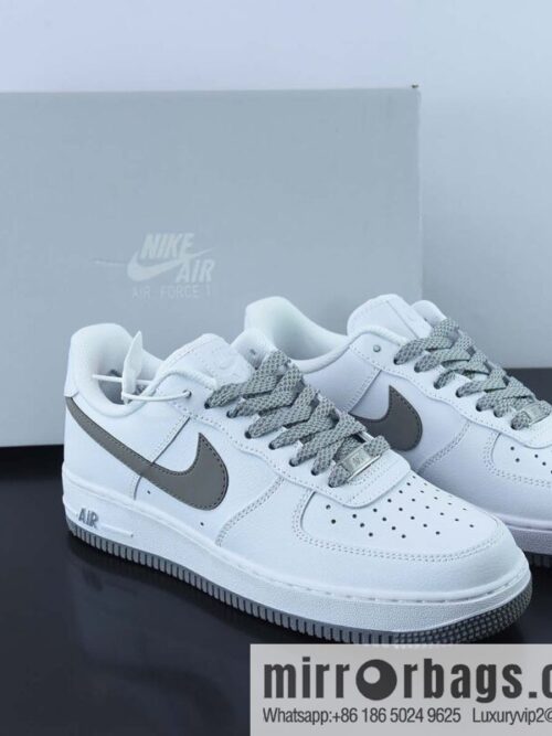 wsxc1669459564857_4-800x800xwjygxlg55i45913_20250718032728.jpg Nike Air Force 1 \'07 Low silver color scheme Air Force No. 1 Marvel low-top casual board shoes, item number: AH0286-111