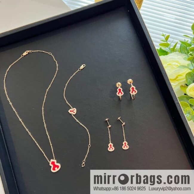 wsxc1669722887484_1-800x800bhnmz1j4jbo205429_20250709065951.jpg Qeelin, chalcedony gourd necklace bracelet earrings