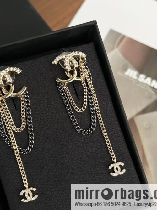 New ☑️ Chanel double c fringed stud earrings