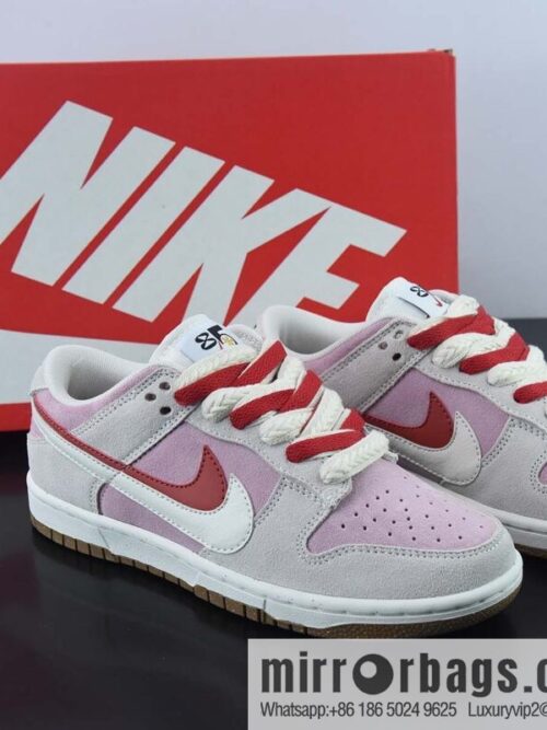 wsxc1670242557032_4-800x800iqhzcsusupm43696_20250718025510.jpg Nk SB Dunk Low \"85\" red and white double hook SB low-top sports and leisure board shoes, item number: DO9457-100