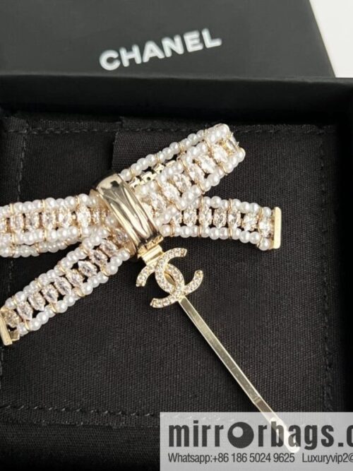 New ☑️ Chanel double c bow hairpin hairpin