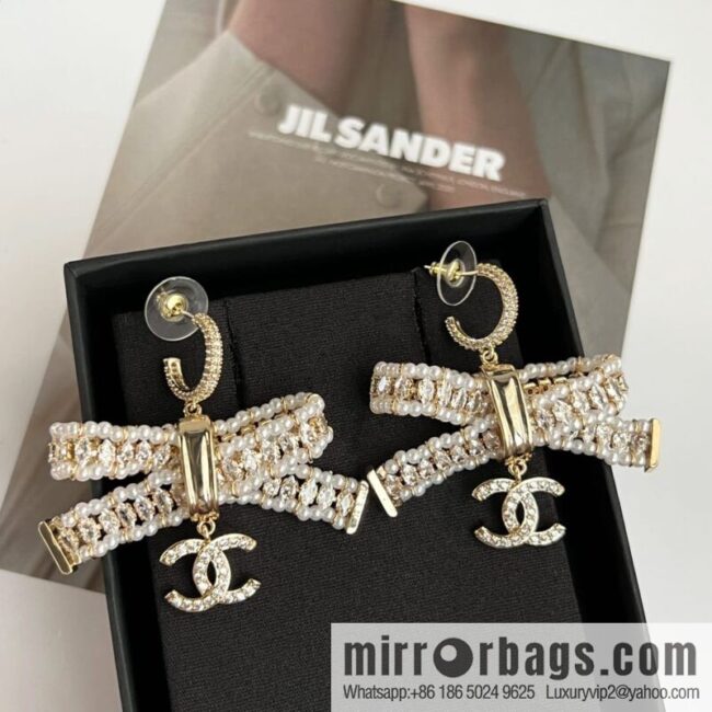 New ☑️ Chanel c3 double c bow pearl stud earrings