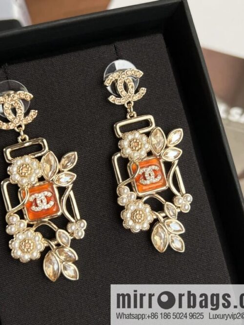 New ☑️ Chanel c2 double c pink diamond pearl flower stud earrings