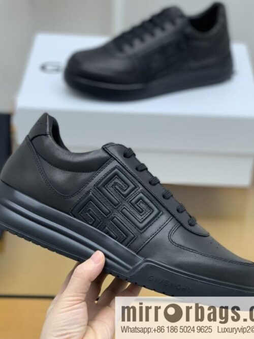 GIVENCHY, made of leather, iconic printed 4 G pattern new men\'s sports and leisure shoes