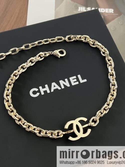 New ☑️ Chanel glossy double c necklace