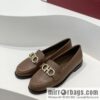 Salvatore Ferragamo ✔️ new products! Ferragamo Gancini double-sided buckle loafers single shoes