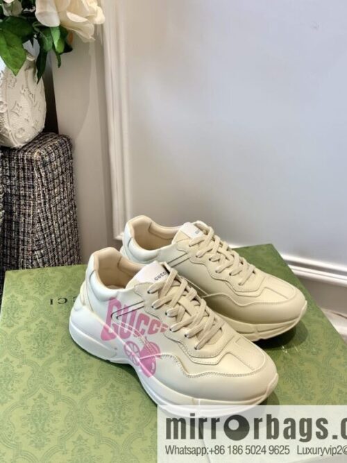 wsxc1671021206360_0-800x800111vb0ba5hk41236_20250718022354.jpg Gucci Gucci G Replica Luxury Handbag Classic 5D Print Classic Daddy Shoes Collection