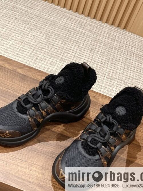 wsxc1671537712113_1-800x800kquhfpc2wi139095_20250718015919.jpg LV/Louis Vuitton donkey brand official website leisure sports dad shoes