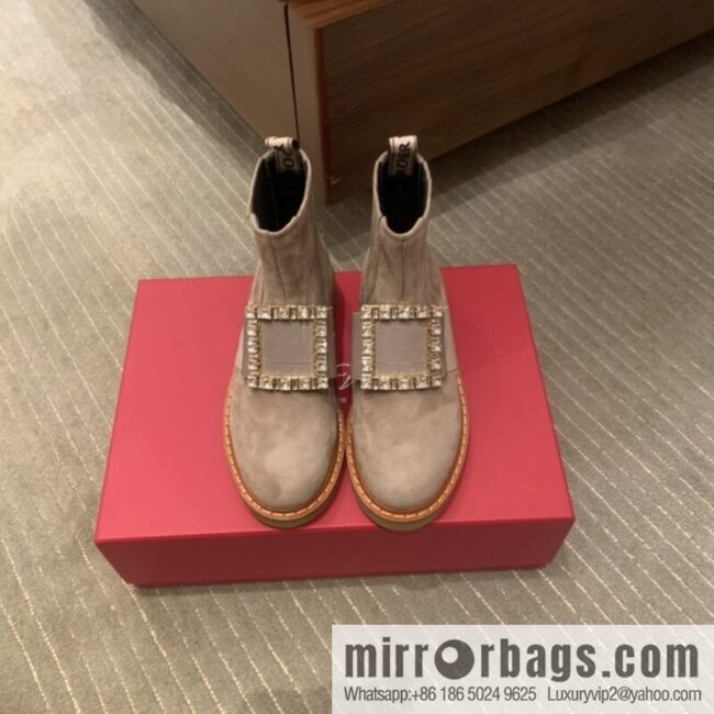 Roger vivier patented leather boots for women
