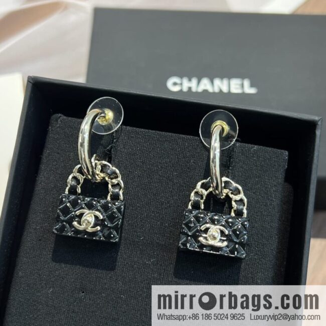 New ☑️ Chanel c2 double c lock bag stud earrings