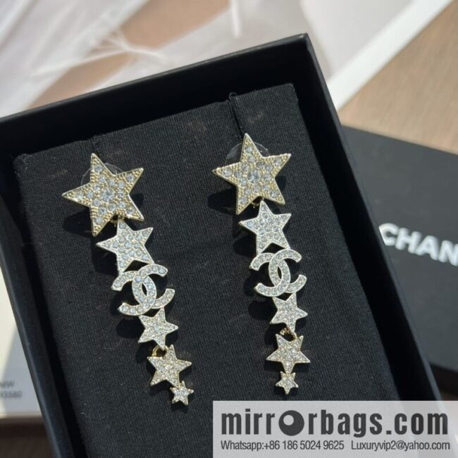 New ☑️ Chanel double c gold pentagram ⭐ stars, stud earrings