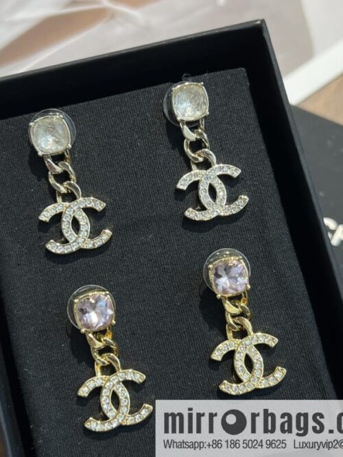 wsxc1673091238368_0-800x800azsqolqrrrm198247_20250709034618.jpg New ☑️ Chanel c2 double c stud earrings