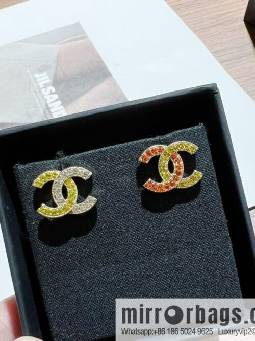 wsxc1673091246410_2-800x800v4t3mxpvubx198204_20250709034459.jpg New ☑️ Chanel c1 double c color diamond color matching earrings