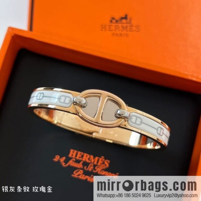 wsxc1673180027397_6-800x800hb4xb5eqvem198075_20250709034116.jpg HERMES MINI CLIC CHAINE D\'ANCRE BRACELET Pig Nose Bracelet Bracelet