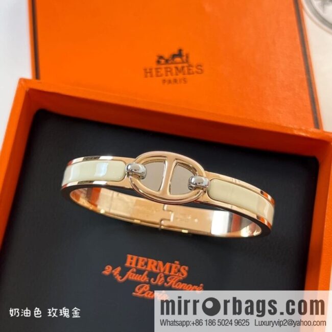 wsxc1673180028724_3-800x800diwpizocn31198077_20250709034119.jpg HERMES MINI CLIC CHAINE D\'ANCRE BRACELET Pig Nose Bracelet Bracelet