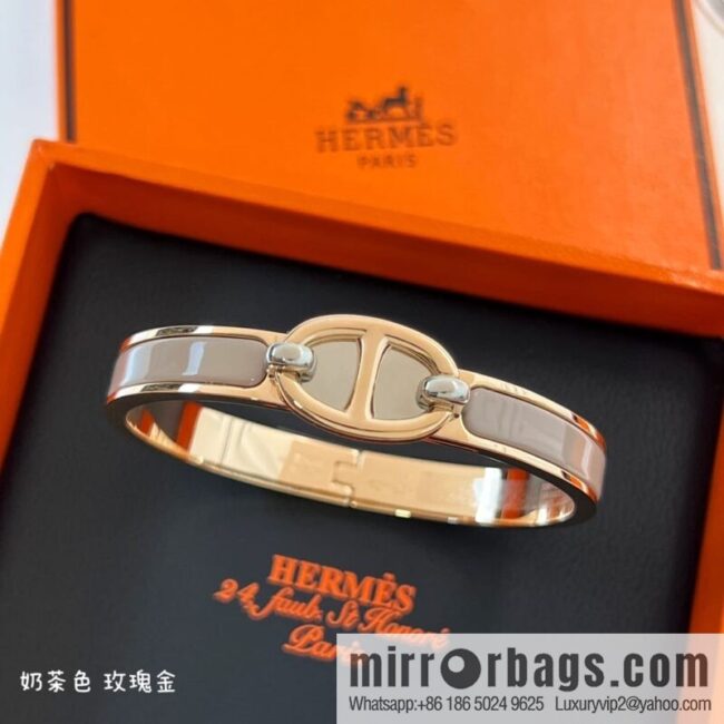wsxc1673180028820_6-800x800s14hg3cakit198078_20250709034121.jpg HERMES MINI CLIC CHAINE D\'ANCRE BRACELET Pig Nose Bracelet Bracelet