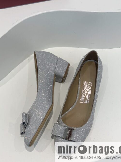 wsxc1675336450779_2-800x800nm0cxpzfvuo37614_20250716043442.jpg SF ✔️ salvatore Ferragamo ✔️ Ferragamo Glitter Sequins