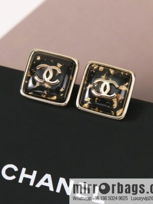 wsxc1675422668745_0-800x800pwijuterp45197692_20250709032913.jpg New ☑️ Chanel c1 double c square stud earrings