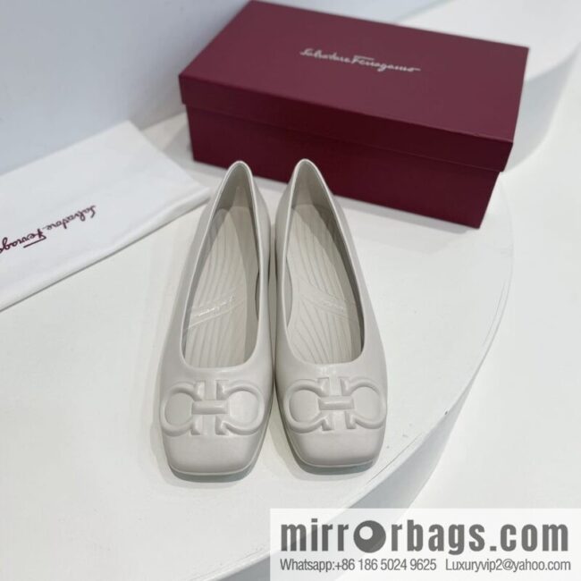 SF ✔️ 2022Salvatore Ferragamo ✔️ New! Ferragamo GANCINI Ballet flats