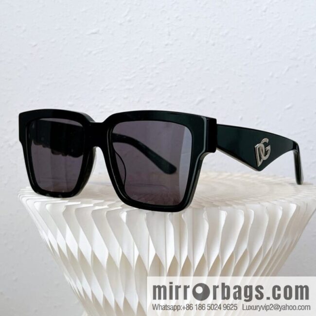 D & G Dolce & Gabbana Square Unisex Sunglasses