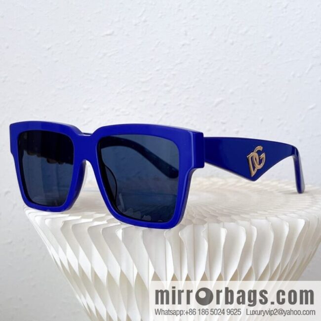 D & G Dolce & Gabbana Square Unisex Sunglasses
