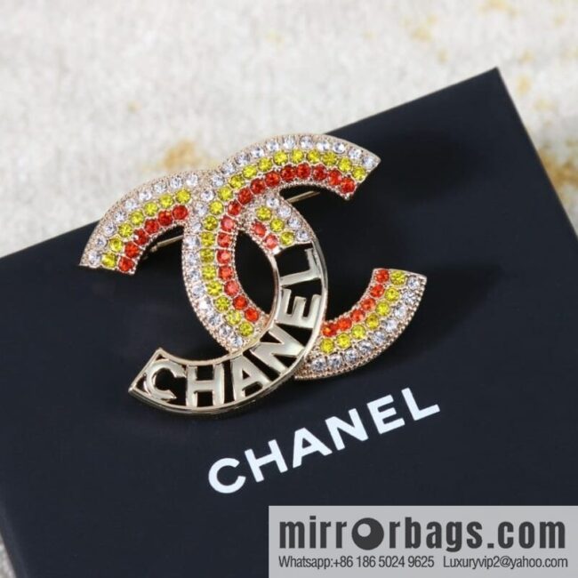 New ☑️ Chanel double c colored diamond cut-out brooch