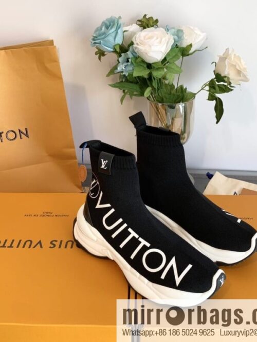 wsxc1676723680197_0-800x800i1yynd1ah0e35428_20250716041007.jpg LV/Louis Vuitton donkey brand sports socks shoes