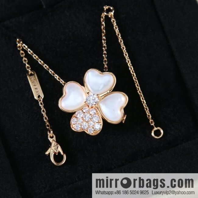 Van Cleef & Arpels cosmos four-leaf clover fritillary necklace