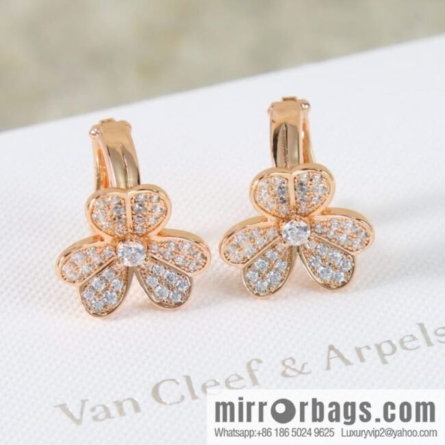 Van Cleef & Arpels Clover Earrings