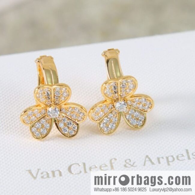 Van Cleef & Arpels Clover Earrings