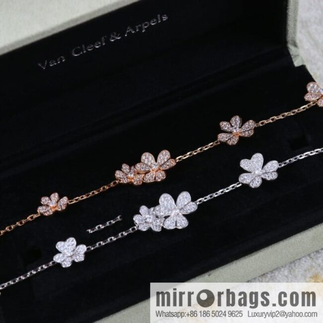 Van Cleef & Arpels Clover ☘️ bracelet