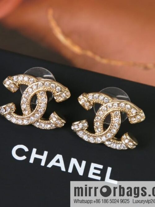 wsxc1677329024150_0-800x800ley1ip0zujk190773_20250709000030.jpg New ☑️ Chanel c1 full diamond double c stud earrings