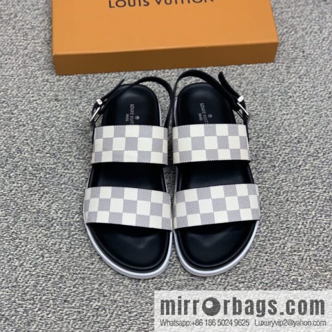 LV/Louis Vuitton men\'s sandals with classic PVC and black outsoles
