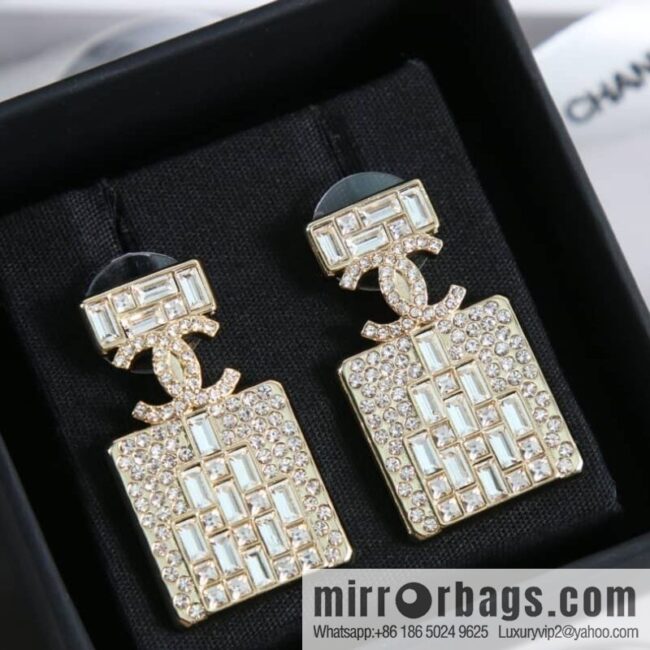 New ☑️ Chanel c2 double c full diamond perfume bottle stud earrings