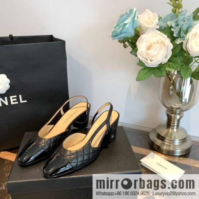 Chanel Xiaoxiang rhombus color matching thick-heeled sandals