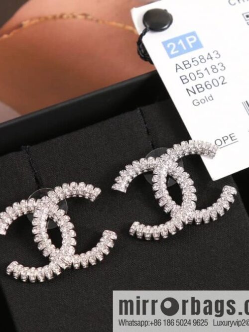 wsxc1677846002731_0-800x800opiws5ftmnp190386_20250708234805.jpg New ☑️ Chanel c1 double c full diamond stud earrings